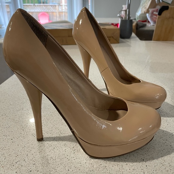 Guess nude heels, like new! - Picture 2 of 5